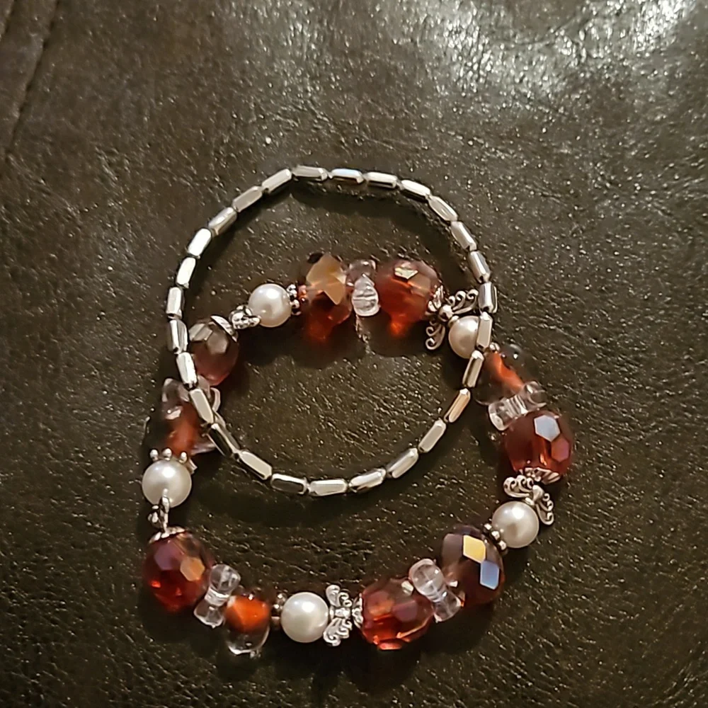 STRETCH BRACELETS set of 2 BUTTERFLY PEARLS